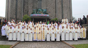 Diaconate ordainment held in Hue Archdiocese and Hai Phong Diocese